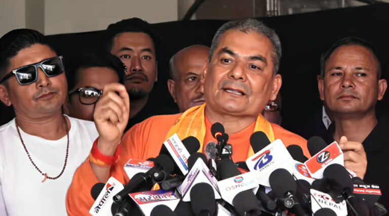 मेडिकल व्यवसायी दुर्गा प्रसाईंको  नयाँ राजनीतिक दल खोल्ने घोषणा