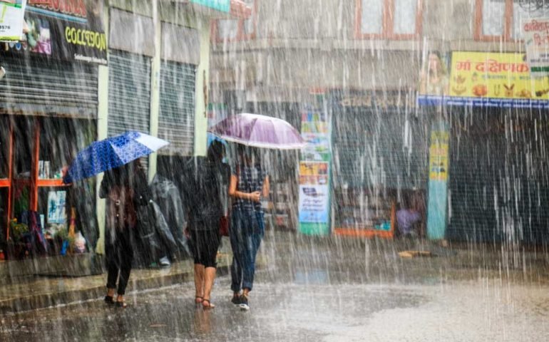 मनसुनी वायु कमजोर, पश्चिमी वायुले गराउने छ हल्कादेखि मध्यम वर्षा