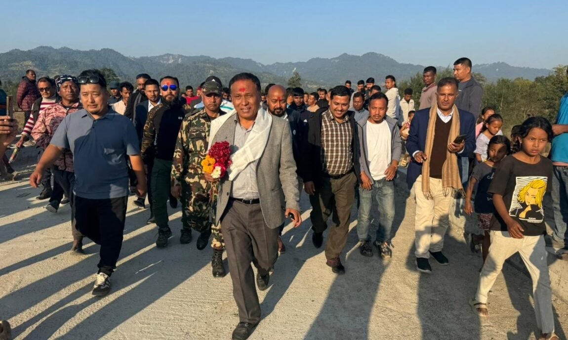 मधेशका पुल निर्माण अलपत्र भएपछि कुलमान घिसिङले दिए चेतावनी