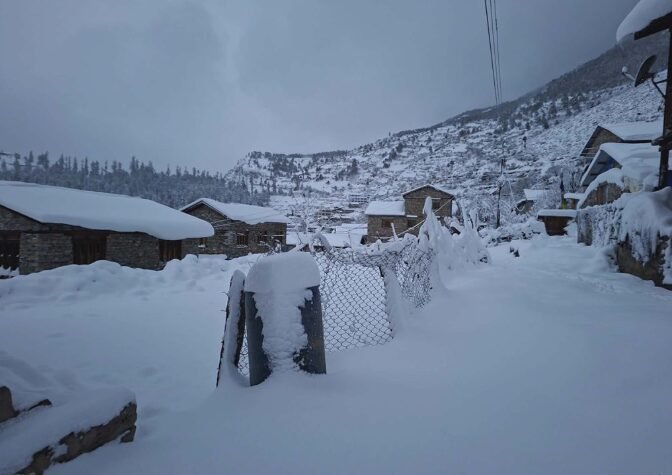 हुम्लामा साथै गण्डकी प्रदेशको हेमाली भेगमा समेत हिमपात भएको छ