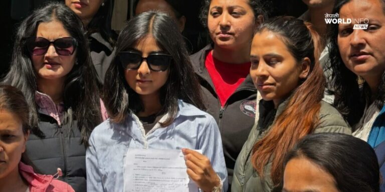 चरित्रहत्या विरुद्ध उजुरी दिन साइबर ब्यूरो पुगिन् अमिशा पराजुली