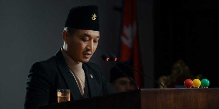 प्रहरी सक्रियता बढेपछि गृहमन्त्रीको अभिव्यक्ति : ‘३६ वर्षसम्म सुरक्षाकर्मीलाई नै हतकडी