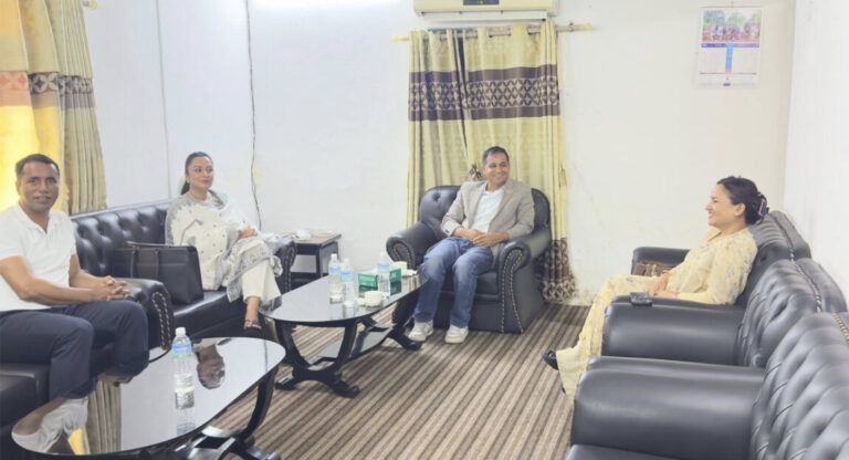 विपक्षी दलको आक्रोश: प्रधानमन्त्री जवाफदेही नभएको र सभामुख पक्षपाती बनेको दाबी